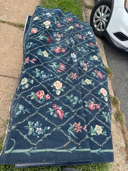 Large floral print rug