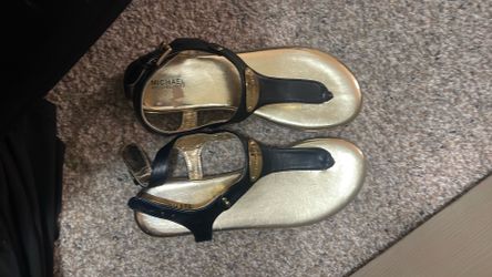 Micheal Kors Sandles