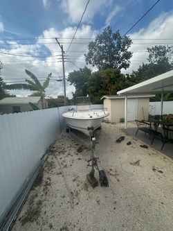 1986  19 footer White Fiberglass Boat with Trailer