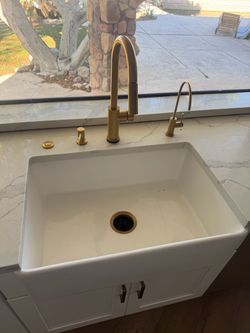 30” White Farmhouse Fireclay Sink + Gold Faucet