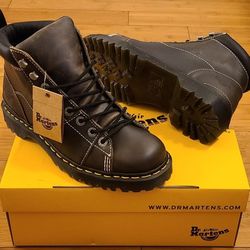 DR Martens Industrial Work Boots Size 9 For Men 