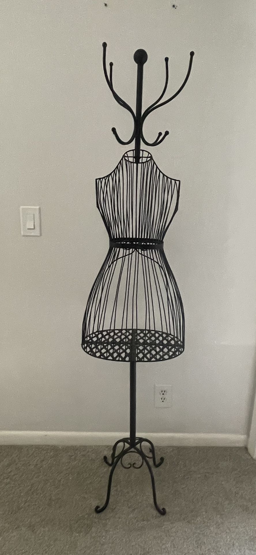Iron Dress Form Mannequin Metal Wire Frame/ Coat Rack