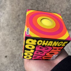 Color Changing Needoh