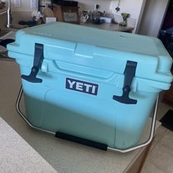 Yeti Cooler 