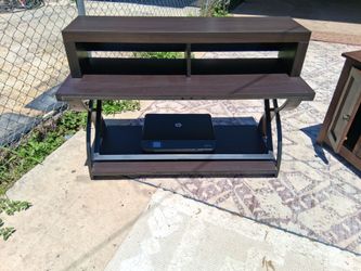 Tv entertainment center
