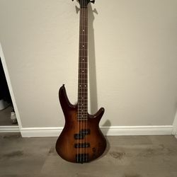 Bass Guitar-Ibanez Gio GSR200SM