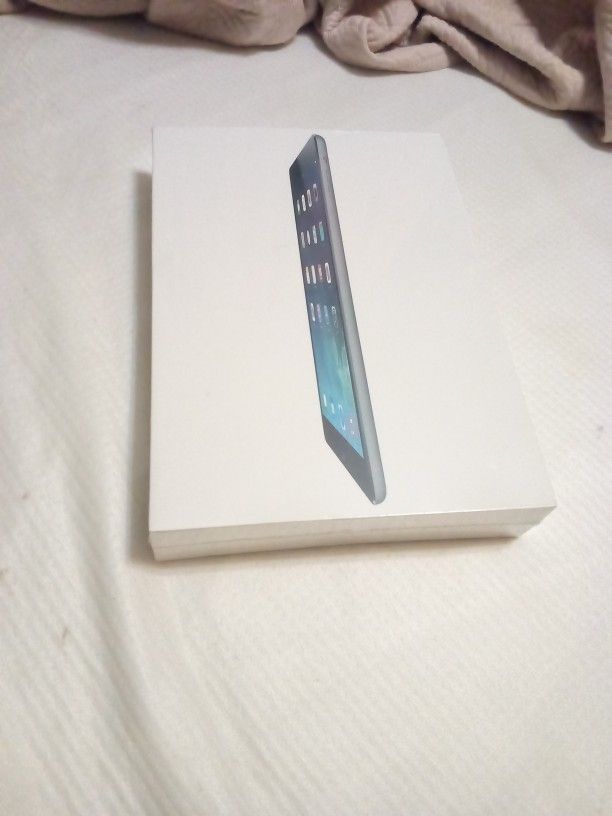 Apple iPad Air 64 GB Space Gray