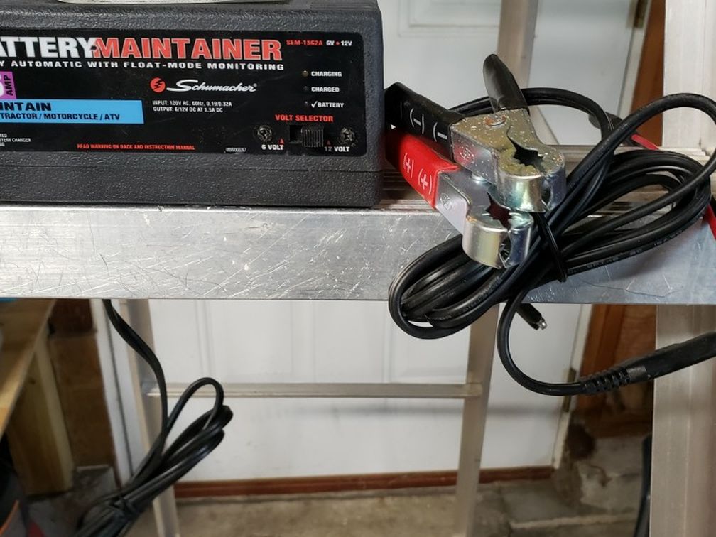 Battery Maintainer For Motorcycle Or Riding Mower