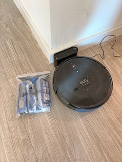 eufy Smart Dynamic Navigation Robot Vacuum