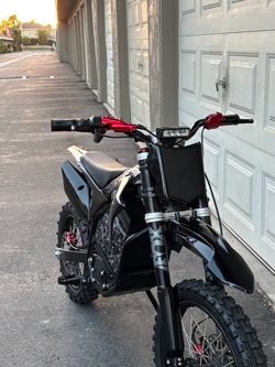 Electric dirt bike emoto