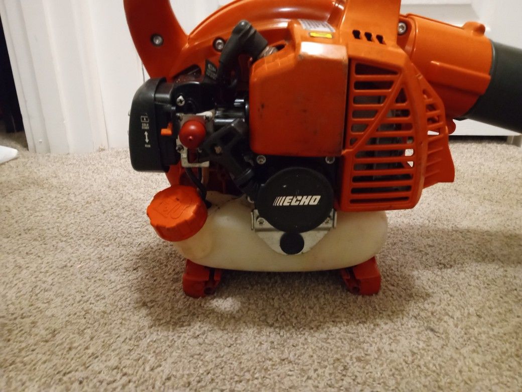 Echo PB250LN Gas Powered Leaf Blower for Sale in Bellevue, WA OfferUp