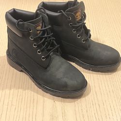 Youth Size 2.5 Timberland Waterproof Primaloaft In Black Non-Marking Ankle Boots