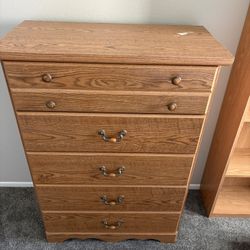 5 Drawer Dresser