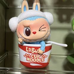Popmart Wacky mart labubu figure—Cup Noodles 🍜
