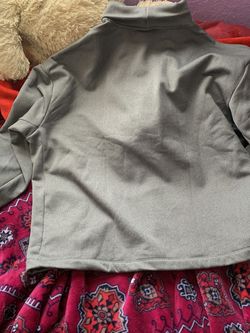 Brand New Women’s Nike Therma