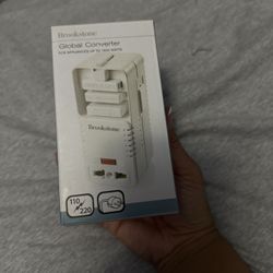 Universal Global Plug Converter