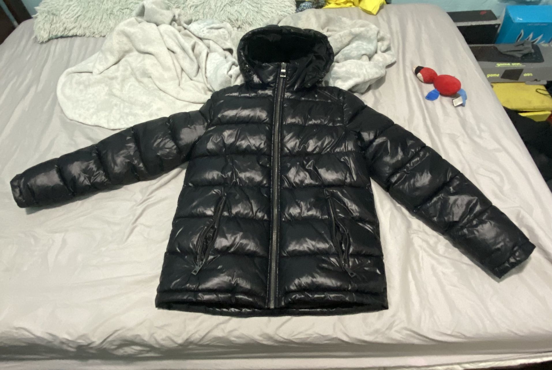 Guess Puffer Jacket