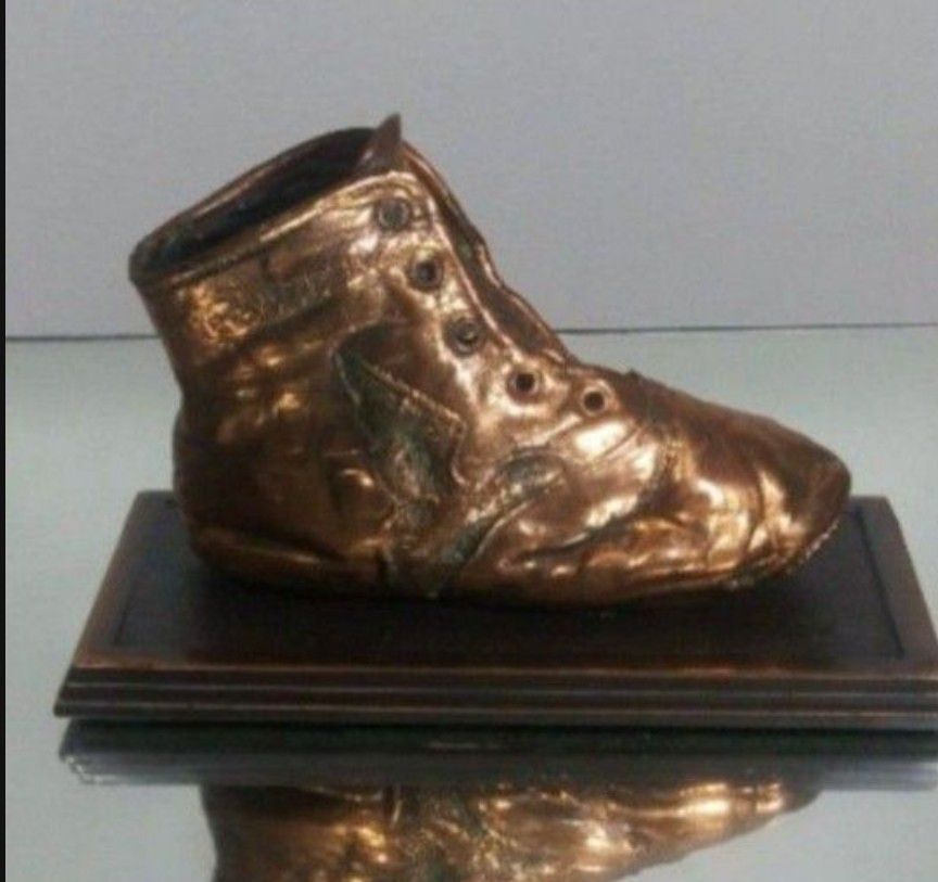 VINTAGE COPPER SHOE BOOKEND - FIGURINE - PAPERWEIGHT 6"×4" - C2