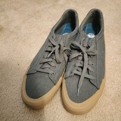 Dockers Canvas Vans Style Tennis Shoes