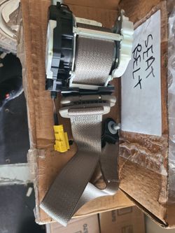 Chrysler Mini Van Seatbelt