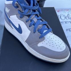 Nike Air Jordans Youth 6.5