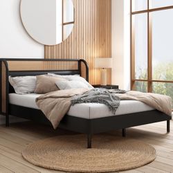 FULL SIZE BED FRAME (Modern/Platform Bed)