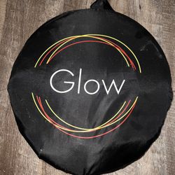 Photographer Reflector Glow 5-in-1 Collapsible Circular Reflector with Handles (42")