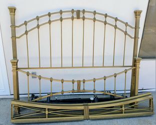 Bed. Headboard, footboard and frame.