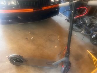 Electric scooter