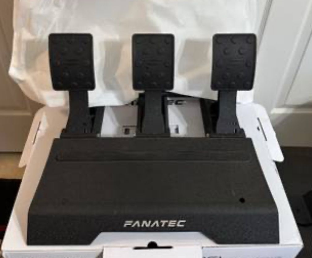Fanatec CSL Elite V2 Pedals