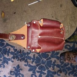 Occidental Pouch