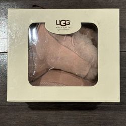 UGG AUSTRALIA INFANT’S  5206 M PINK USED