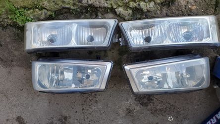 Chevy Silverado Lights They Are Painted With Clear Like The One They Use On Regular Car To Protect Them Of The Sun