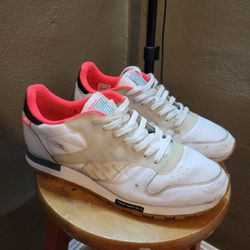 Reebok Classic Sample Numbered Size 11.5