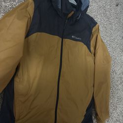 Columbia rain jacket M size 