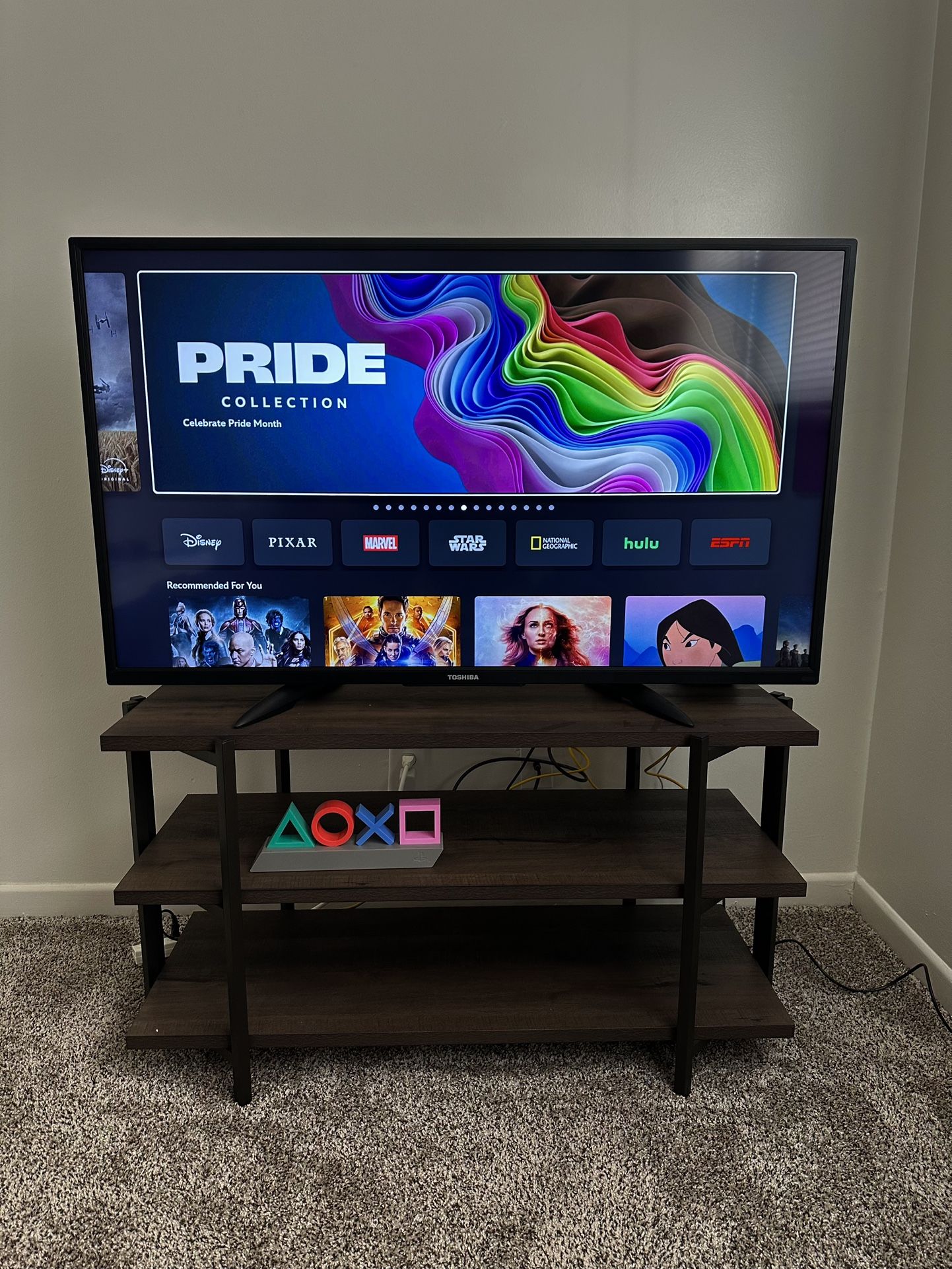 Toshiba-50” TV 