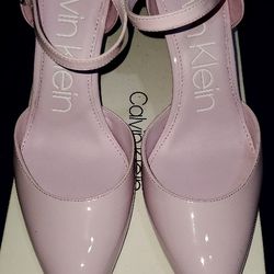 Calvin Klein Womens Roya Dress Pumps