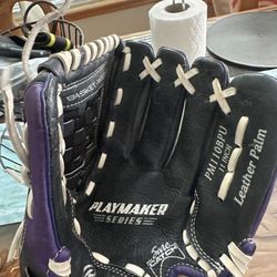 Baseball Glove 