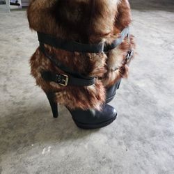 GENUINE UGG High Heel Boots Size 6