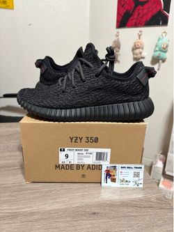 Size 9 - CLEAN adidas Yeezy Boost 350 Pirate Black