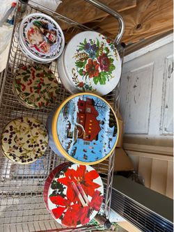 Vintage set of 6 tin different sizes