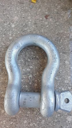 1 1/2" shakle 17 tons