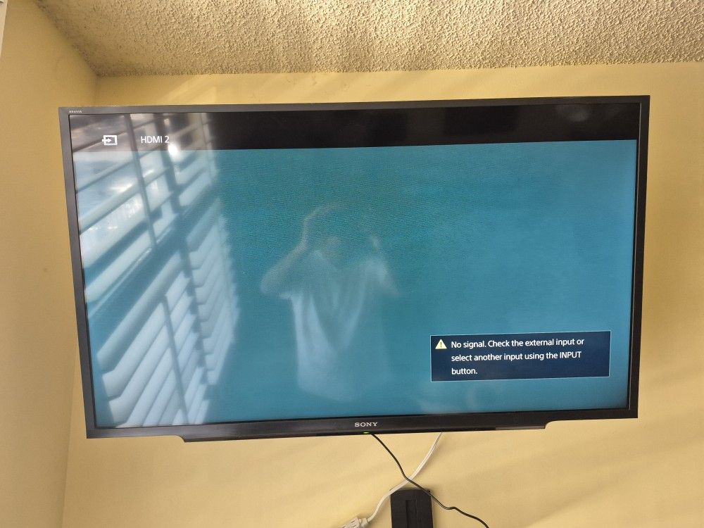 SONY TV 40" SMART LED MODEL # KDL-40W650D