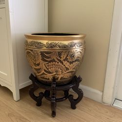 Decorative vase