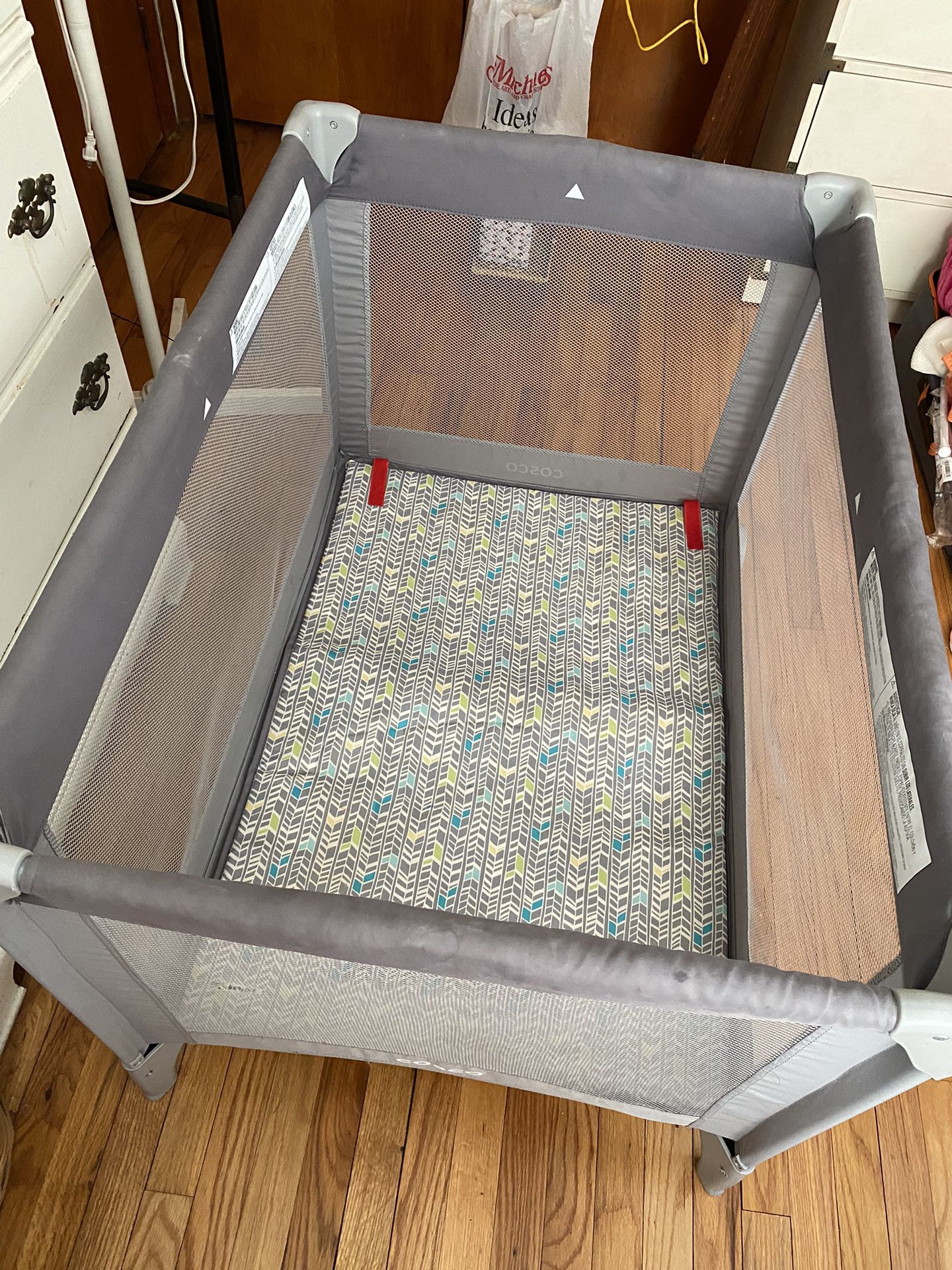 Pack And Play - Playpen