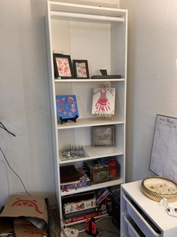 White Shelf - Nothing On It