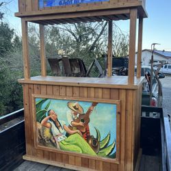 90 De Alto Por 60. De Ancho. Good. Condition 