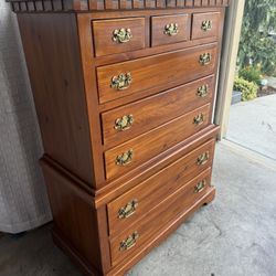 Solid Wood 8 Drawer Tall Boy Chest / Dresser ( Dovetailed Construction )