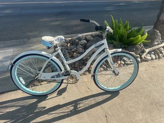 Huffy Cranbrook Women's Beach Cruiser Bike 26”