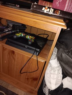Ps 5 with controller & couple games